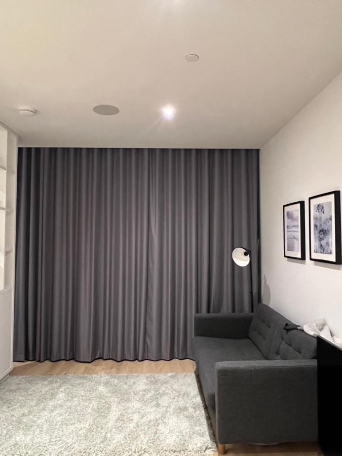 London Heathrow Airport Apartment Voyager House Terminal 12345 - Ev Electric And Parking Available Ґіллінґдон Екстер'єр фото