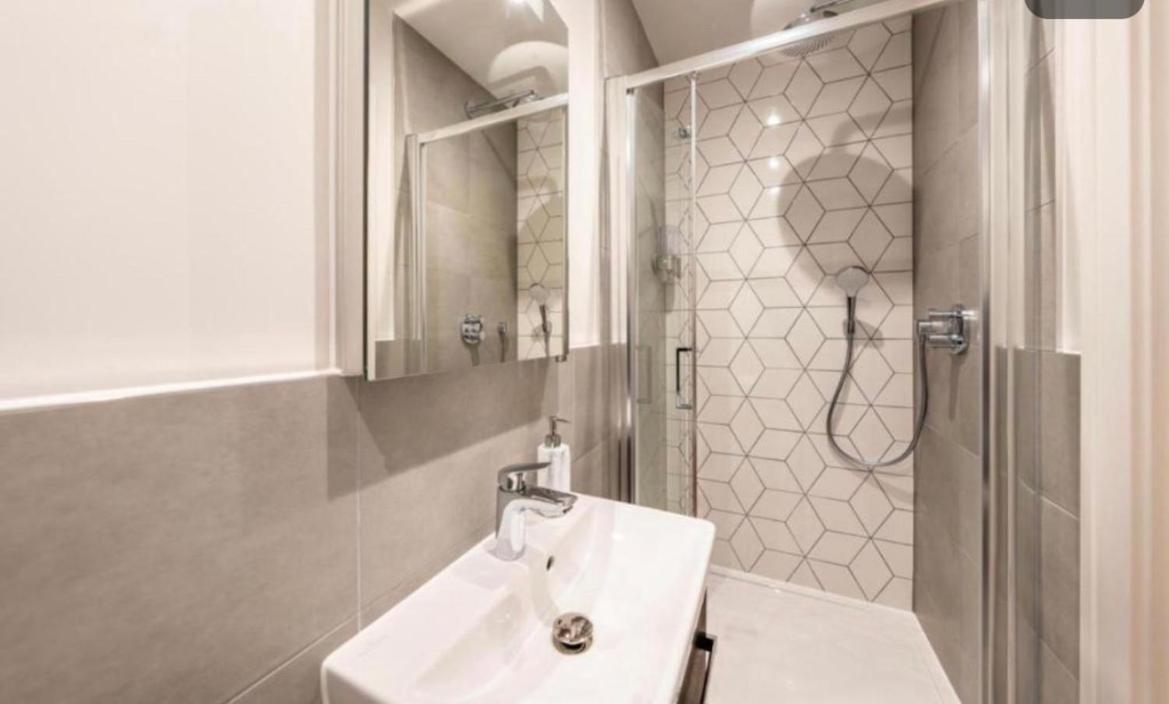 London Heathrow Airport Apartment Voyager House Terminal 12345 - Ev Electric And Parking Available Ґіллінґдон Номер фото